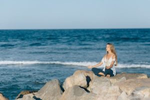 La méditation pour réguler les émotions et le bien-être général