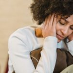 Acouphènes (Tinnitus) : traitements naturels et solutions face à ce bruit fantôme Acouphènes (Tinnitus) : traitements naturels et solutions face à ce bruit fantôme