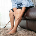 Jambes lourdes et douloureuses : les surprenants effets de l’altitude ! Jambes lourdes et douloureuses : les surprenants effets de l’altitude !