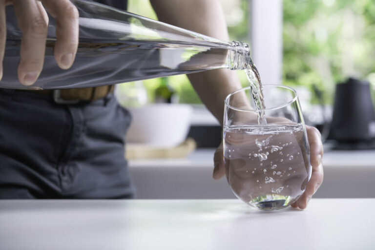 Hydratation : 4 français sur 5 ne boivent pas assez