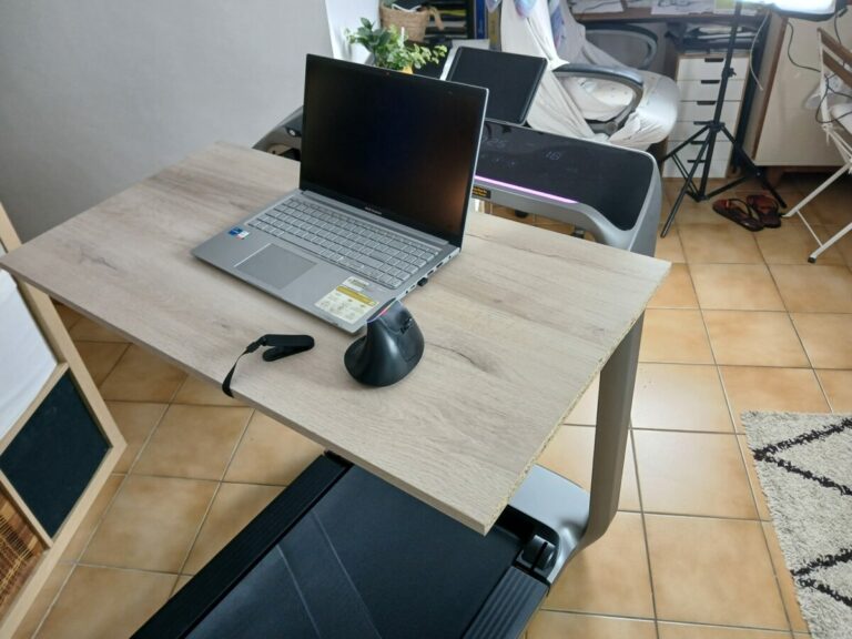 WalkingPad X218 transformé en bureau debout !