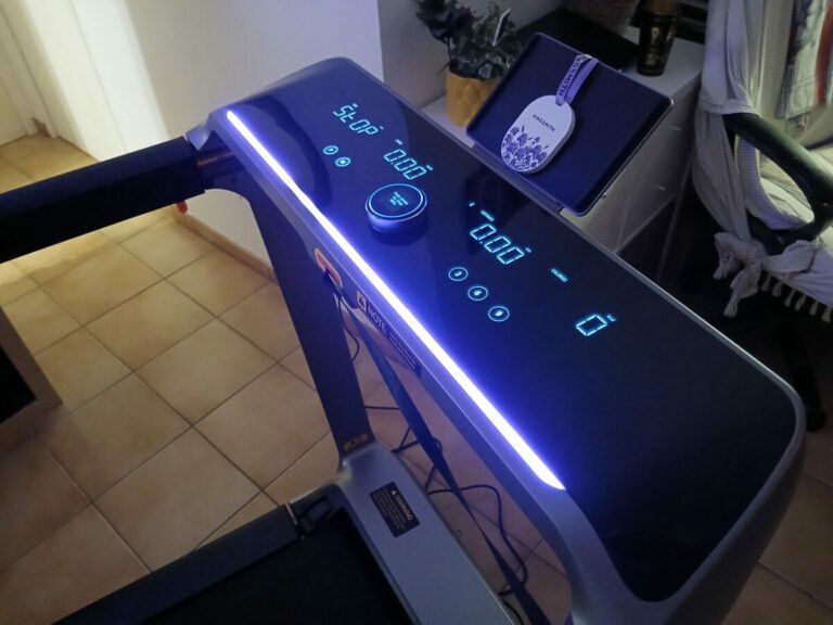 Console claire et lisible pour le tapis de course.